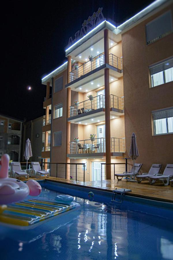 Hotel Ajana Улцин Екстериор снимка