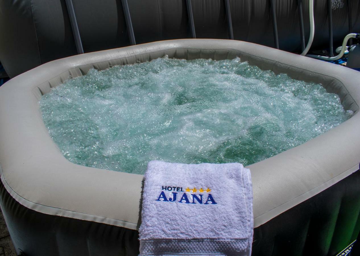 Hotel Ajana Улцин Екстериор снимка